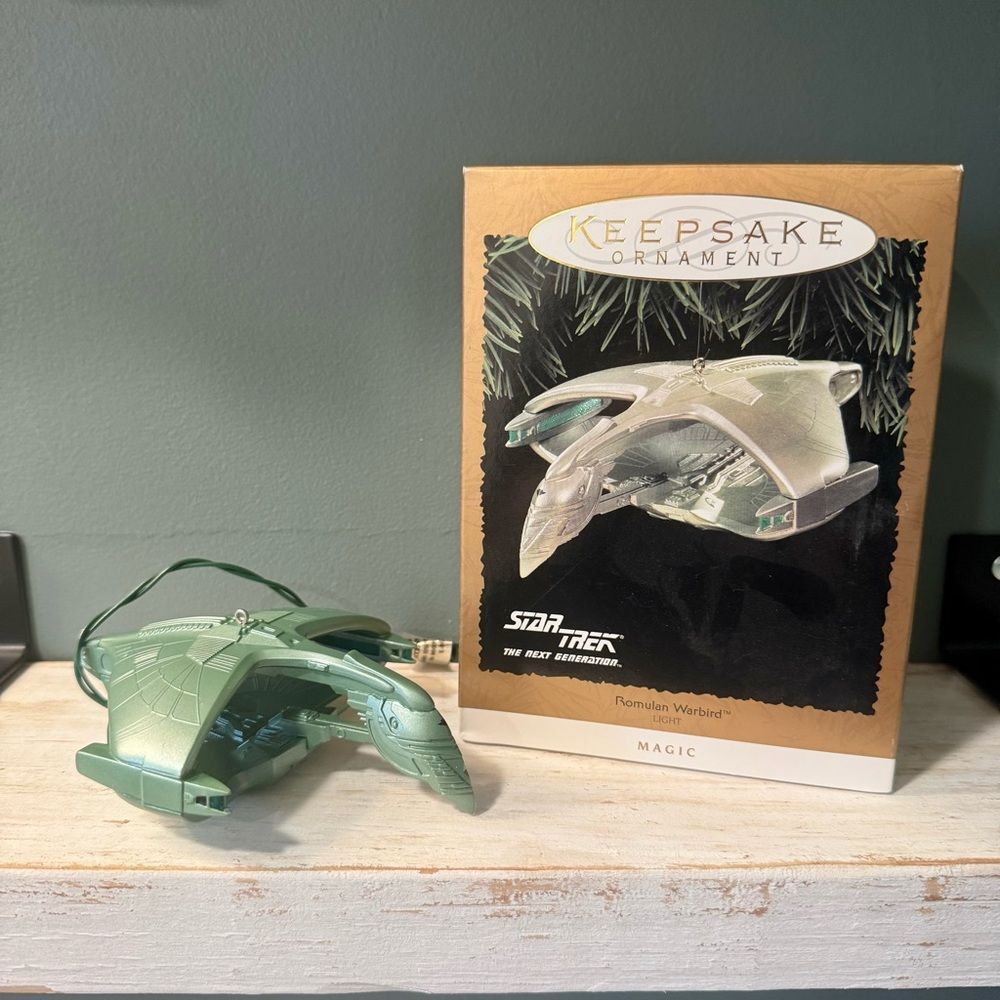 1995 Hallmark Star Trek Romulan Warbird Vintage Christmas Keepsake Ornament